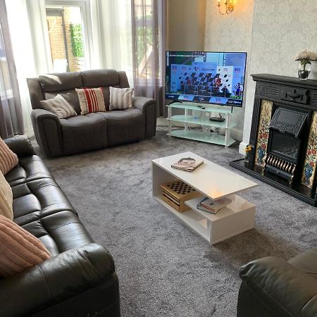 Heather Glen. Six Bedroom Home Near The Sea. Blackpool Eksteriør billede