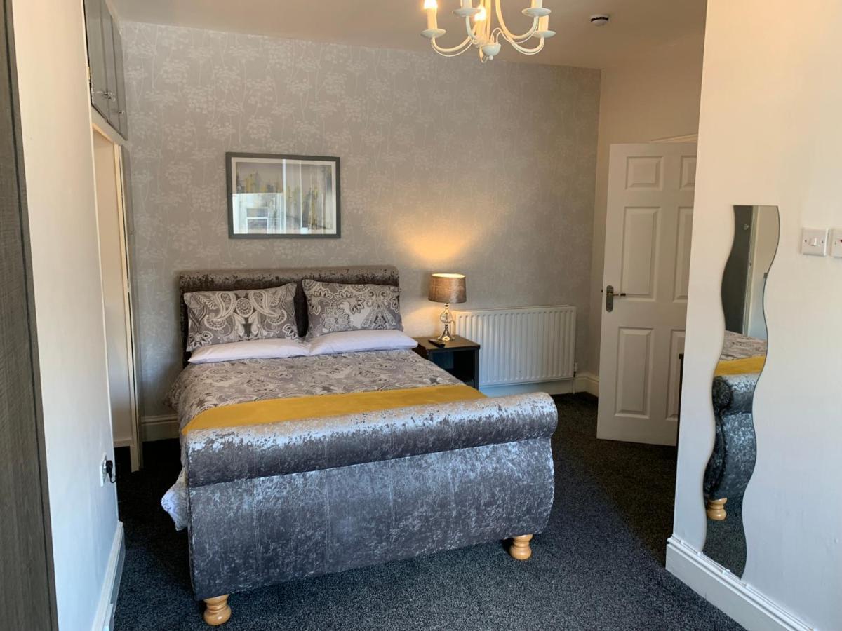 Heather Glen. Six Bedroom Home Near The Sea. Blackpool Eksteriør billede