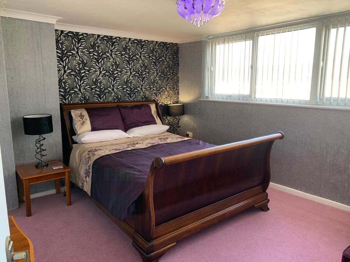 Heather Glen. Six Bedroom Home Near The Sea. Blackpool Eksteriør billede