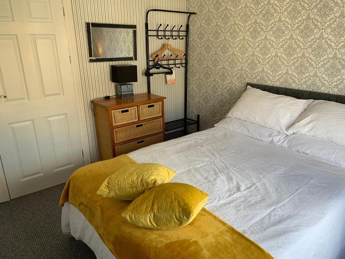 Heather Glen. Six Bedroom Home Near The Sea. Blackpool Eksteriør billede