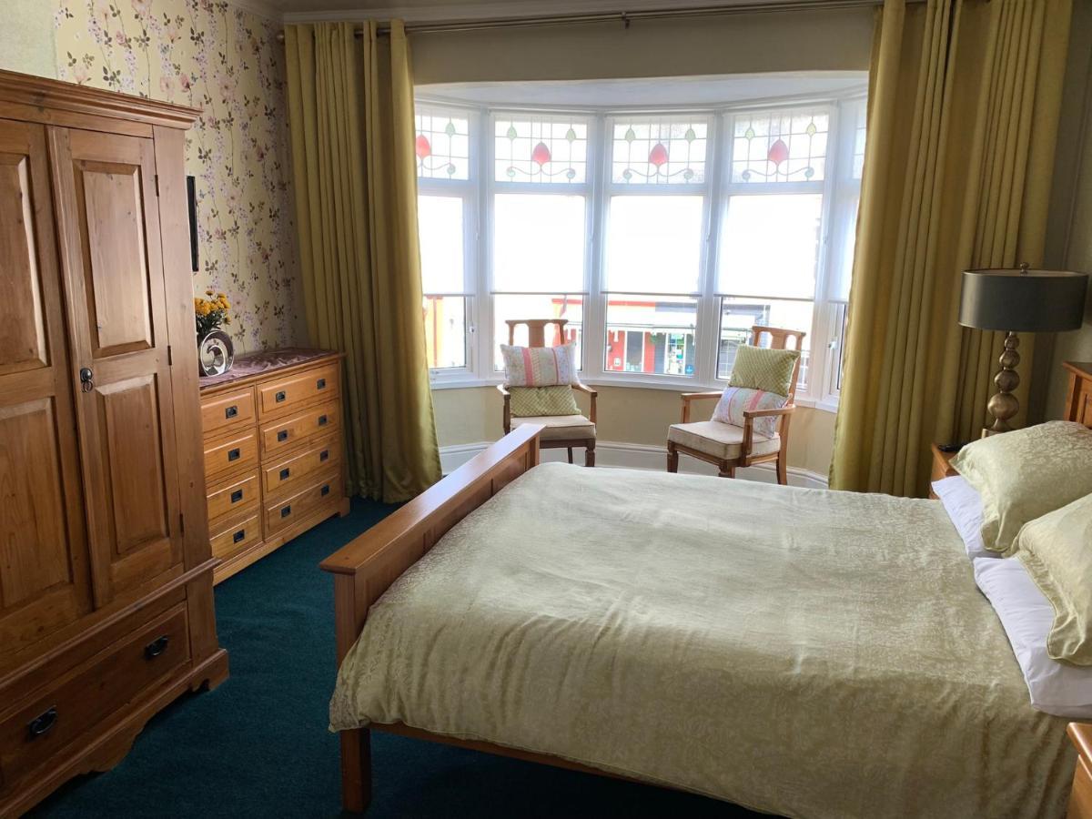 Heather Glen. Six Bedroom Home Near The Sea. Blackpool Eksteriør billede
