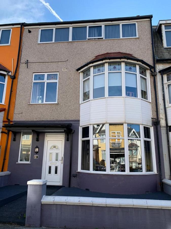 Heather Glen. Six Bedroom Home Near The Sea. Blackpool Eksteriør billede